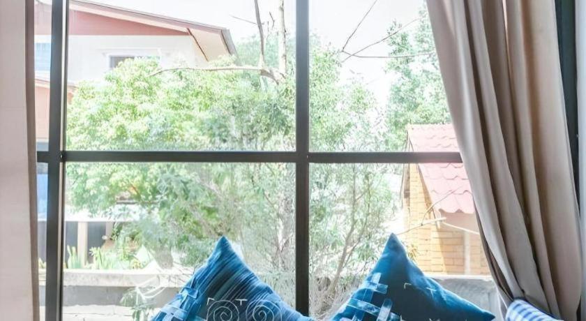 Hug Inn Пхрэ Экстерьер фото