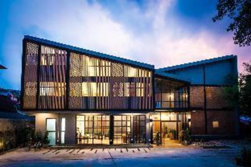 Hug Inn Пхрэ Экстерьер фото