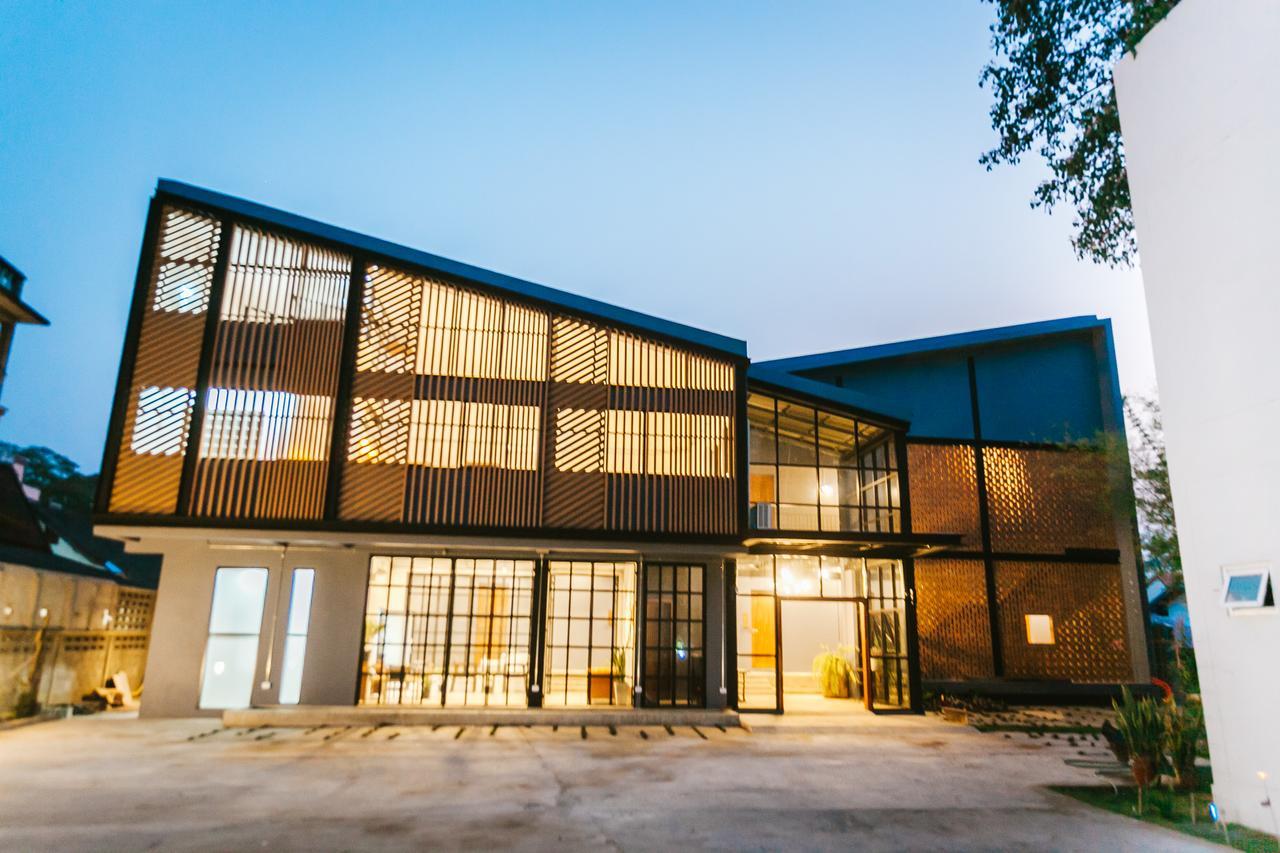 Hug Inn Пхрэ Экстерьер фото